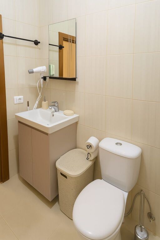 🏡 Jepet me qira apartament 1+1📍 Qendër, Tiranë💰 67,000 lekë/muaj
