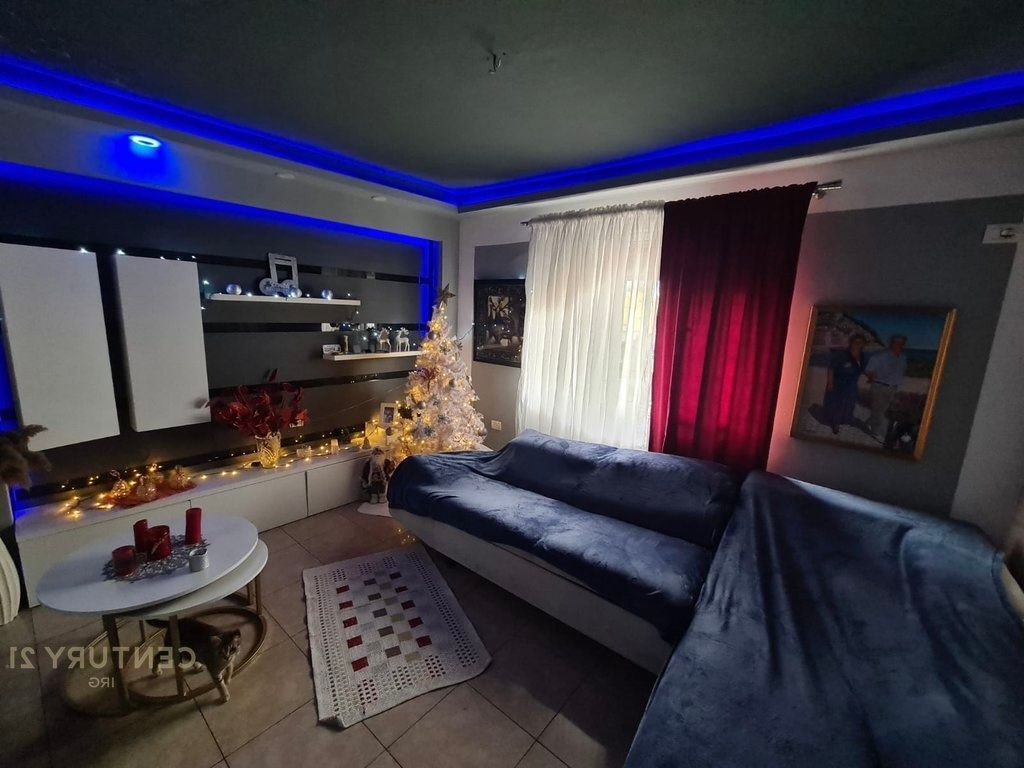 APARTAMENT PER SHITJE 2+1 TEK 21 DHJETORI