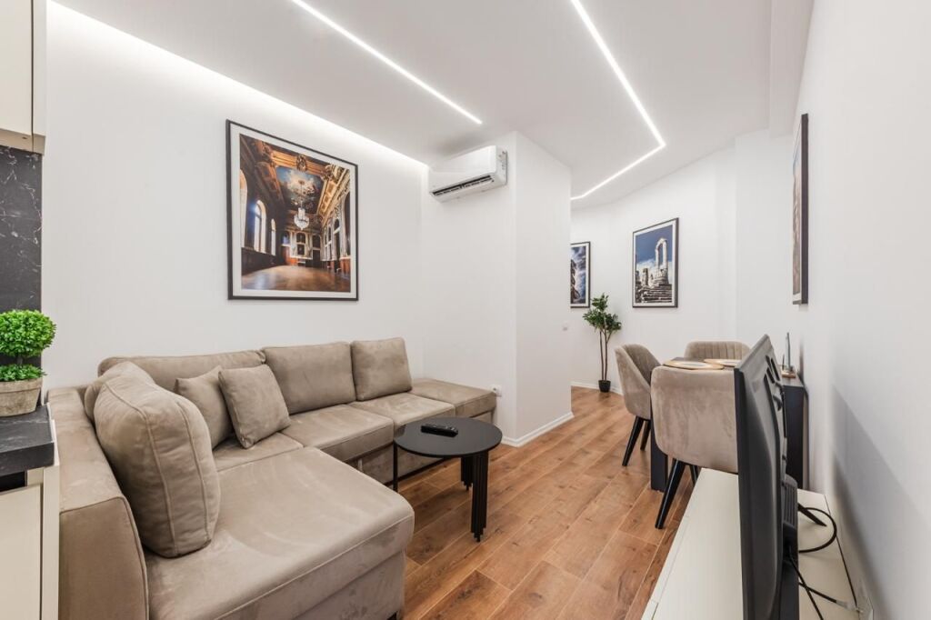 🏡 Apartament 1+1 me Qira – Myslym Shyri