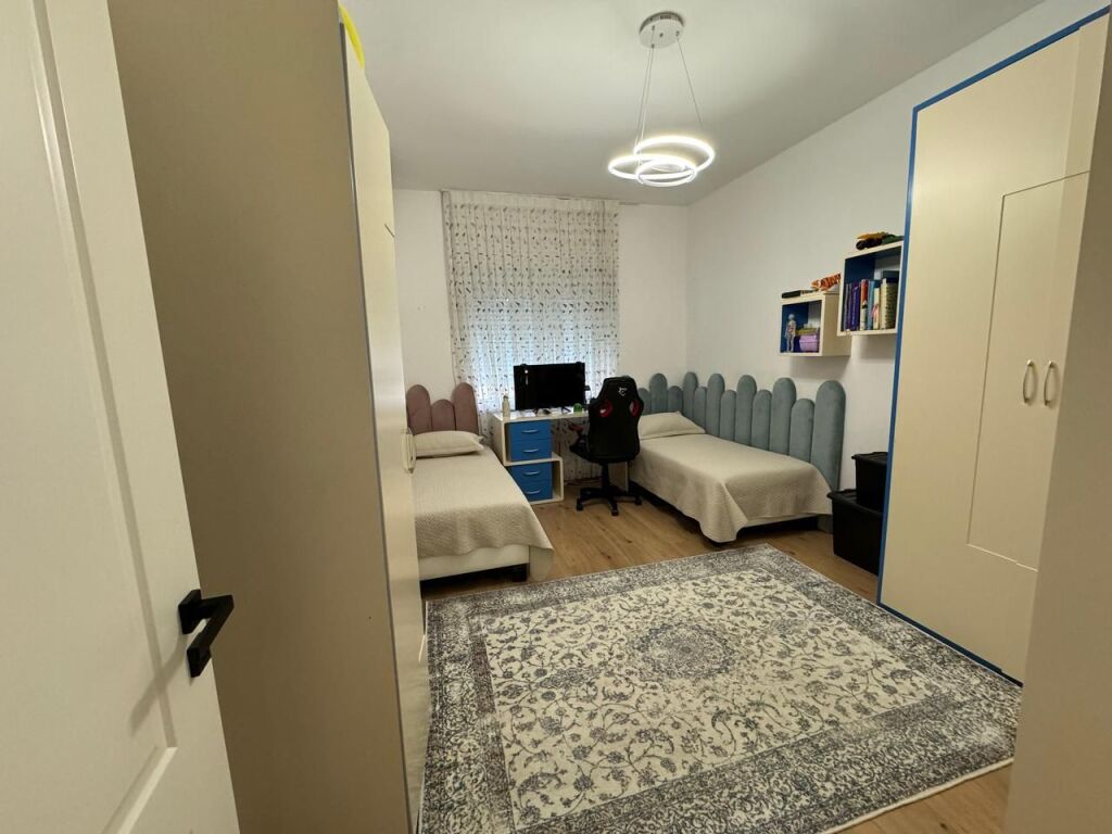 Shitet Apartament 3+1+2+Parkim Sheshi Willson📍Stadiumi Dinamo