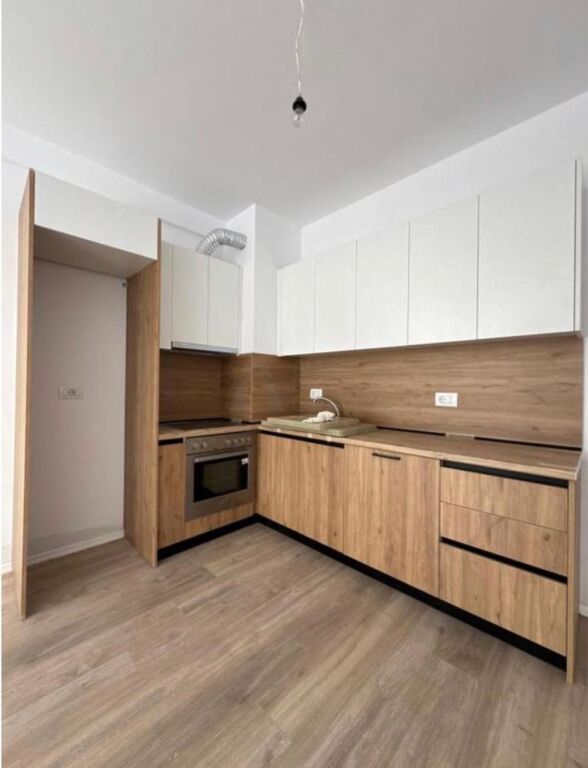 APARTAMENT 2+1+2+PARKING ME QERA, UNIVERS CITY