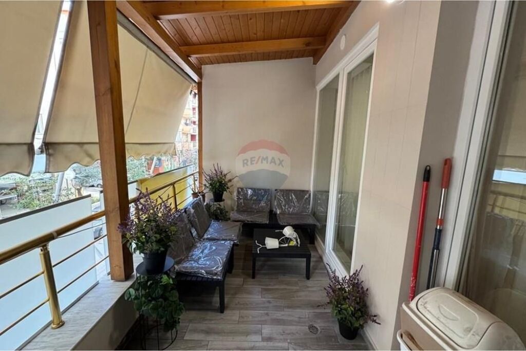 APARTAMENT LUKSOZ 1+1 PER QIRA-KOPSHTI ZOOLOGJIK