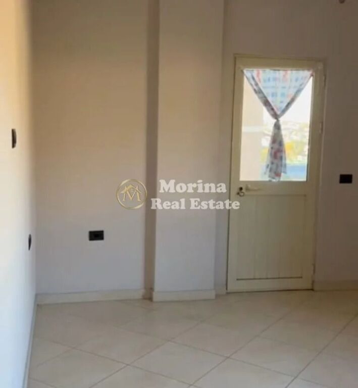 Rent | Apartment 1 + 1 | Kinostudio | 350 €/month