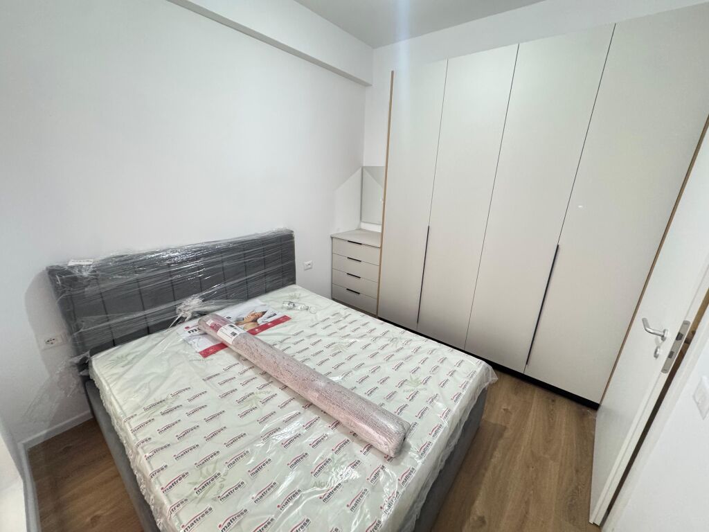 📣 AFFITTO Appartamento 1+1 📍 Ali Demi, Complesso Kadiu 💶 Prezzo 40.000 Leke/Mese ✨