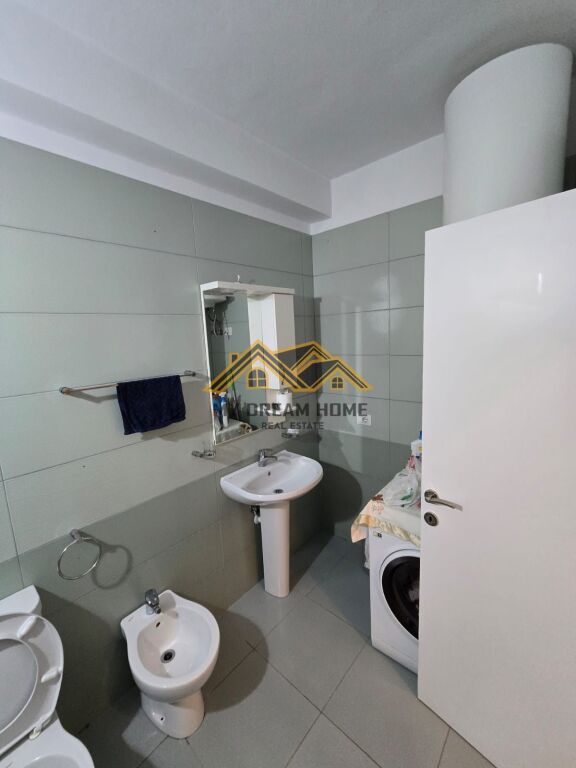 SHITET APARTAMENT 3+1+2+2 BALLKONE ME PAMJE DETI NE VOLLGA !