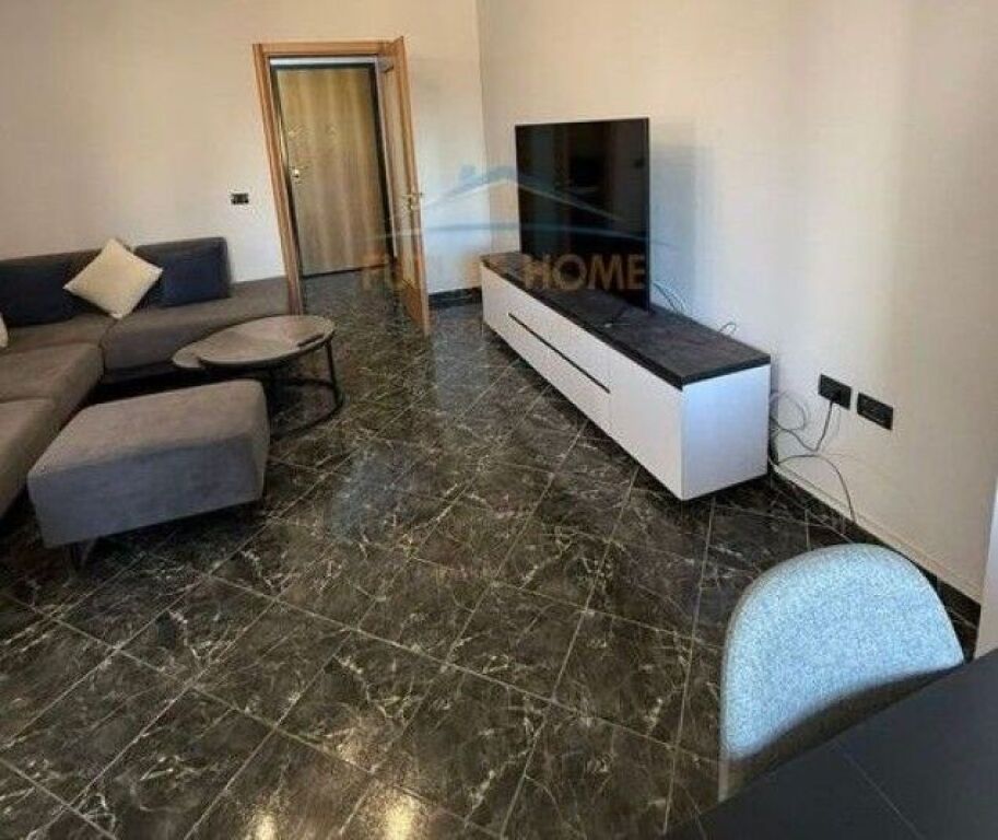 Rent, Apartment 2+1+2, Elbasanit Street, Tirana