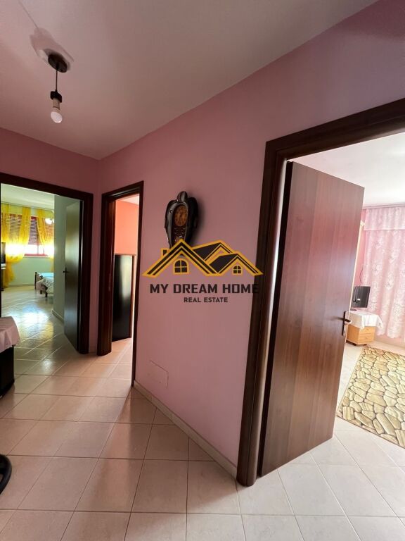 SHITET APARTAMENT 3+1+2T+2BALLKONE ME PAMJE DETI NE VOLLGA!