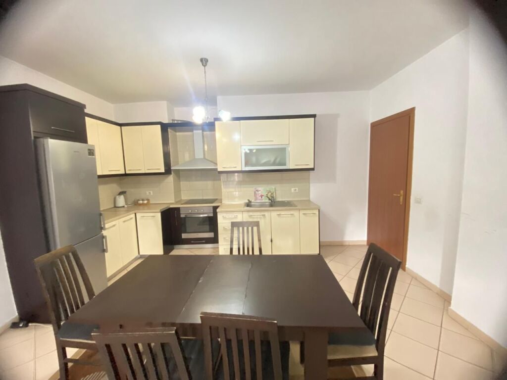 Apartment 2+1 for rent, Kavaja Street