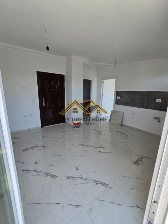 SHITET APARTAMENT 2+1 ME PAMJE DETI GOLEM!