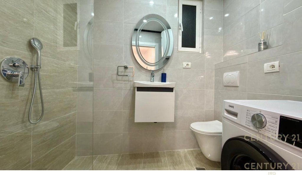 Apartament me qera tek Rruga e Dibres!