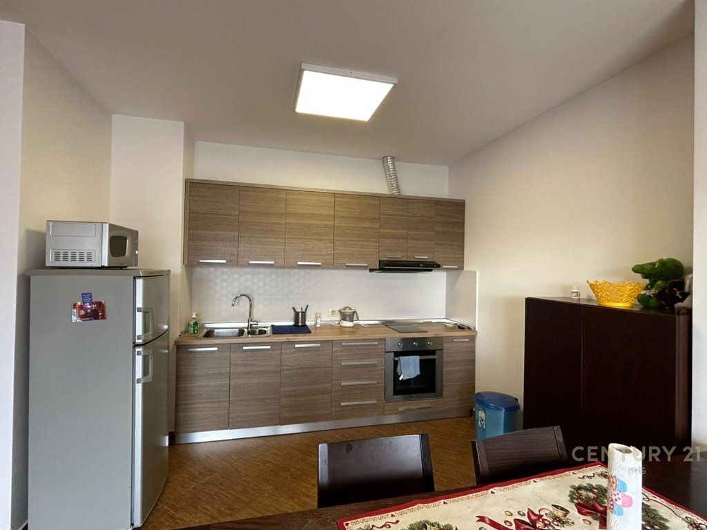SHITET APARTAMENT 2+1+2 TEK OXHAKU