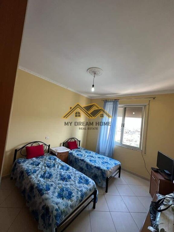 SHITET APARTAMENT 2+1 TEK ZONA E TREGUT INDUSTRIAL!