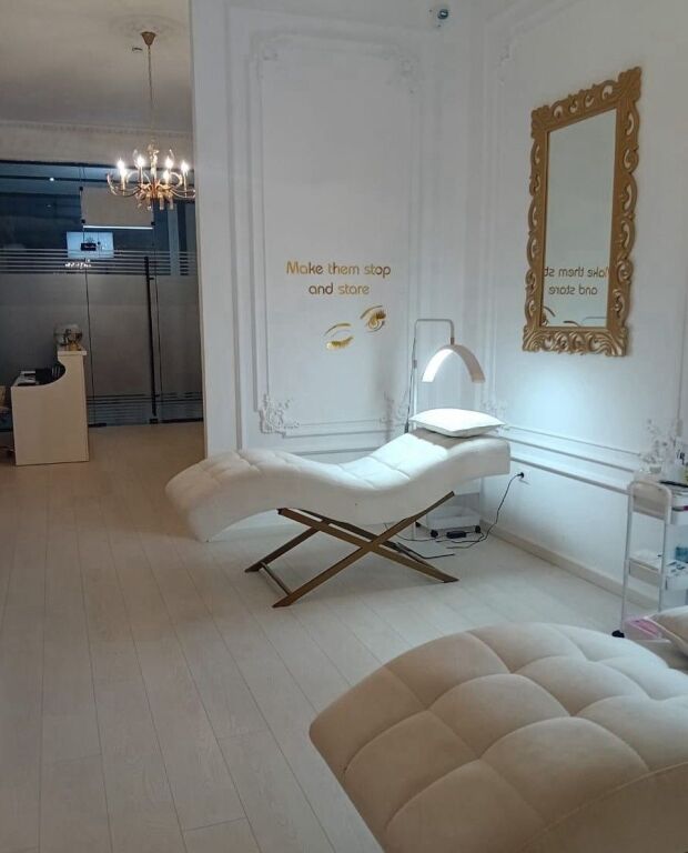 🏬 NEGOZIO IN AFFITTO – GARDEN BUILDING