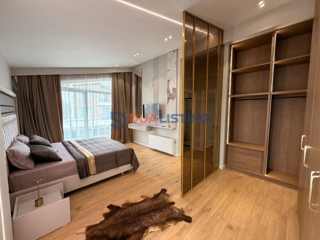 JEPET VILE ME PISHINE TEK REZIDENCA ELYSIUM NE MJULL BATHORE !!