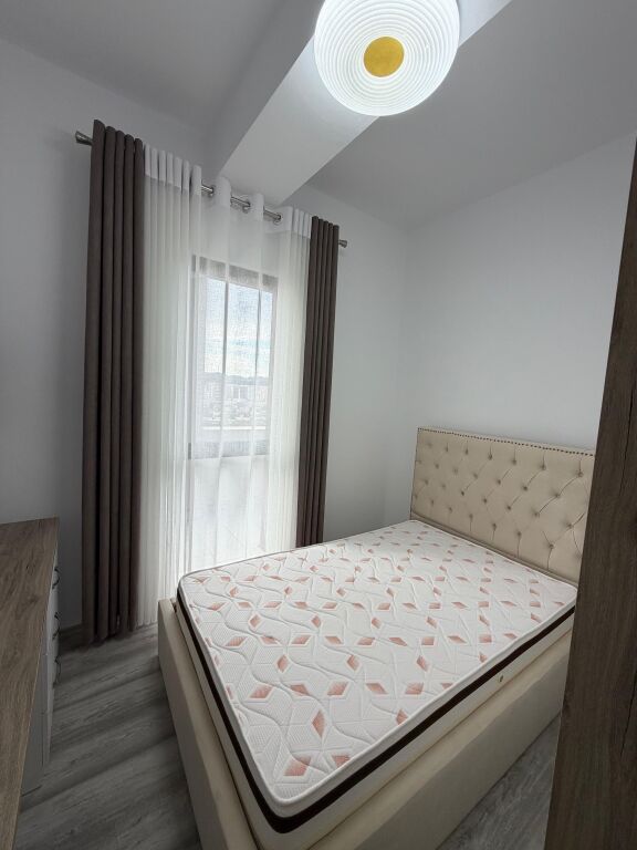 Qera: Apartament 3+1+2 Cmimi: 650 €