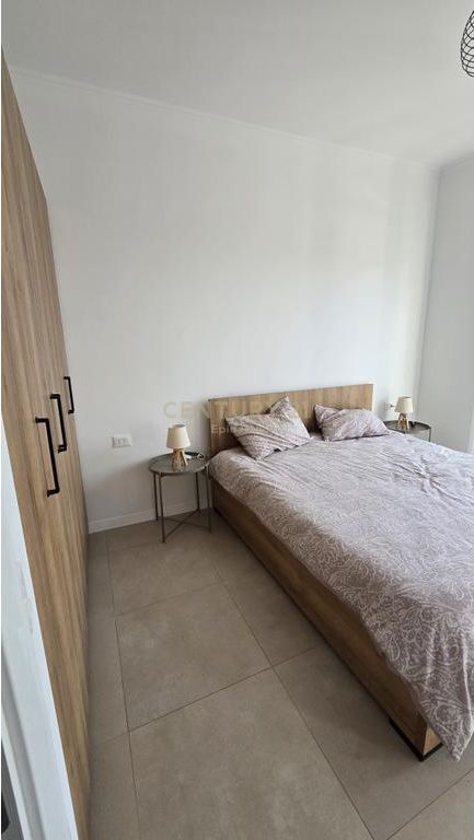 VENDESI APPARTAMENTO 2+1+2 IN PRIMA FILA SUL MARE