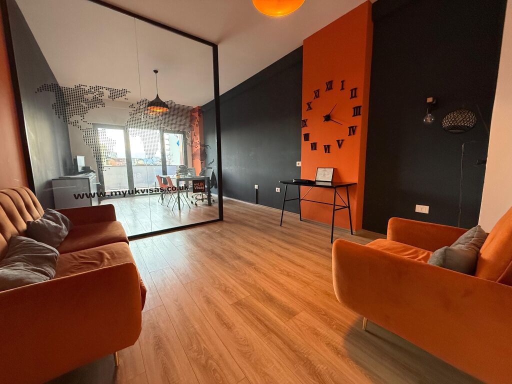 Locale in Affitto Farmacia 10