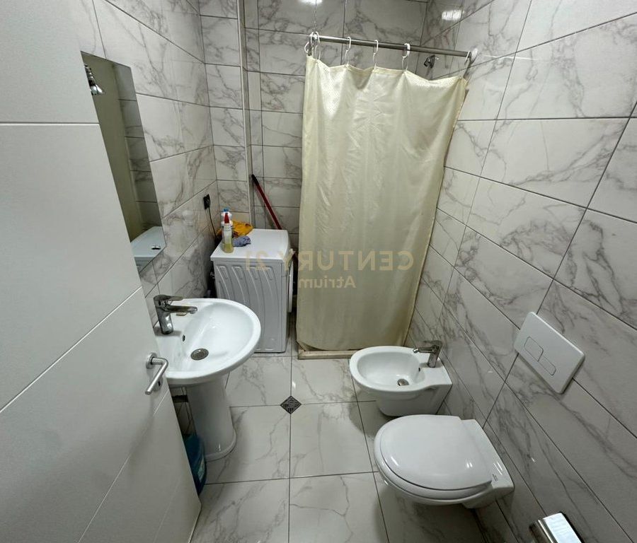 AFFITTASI APPARTAMENTO 1+ 1 OSPEDALE AMERICANO 2 !