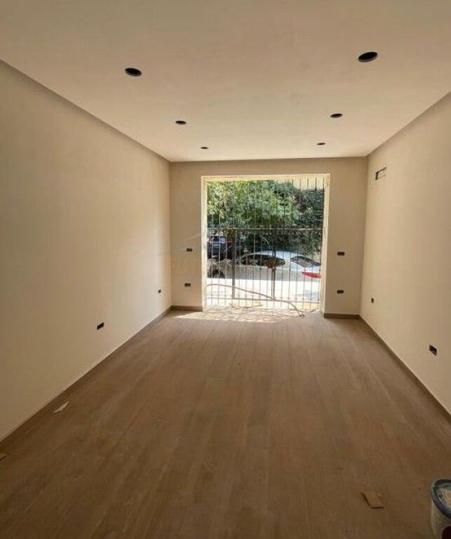 Shitet, Apartament 2+1 , Oxhaku, Tirane