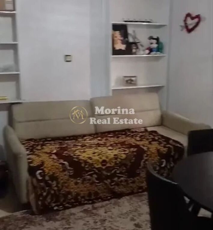 Qera | Shtëpi private 1 + 1 | Tregu Elektrik | 300 €/muaj