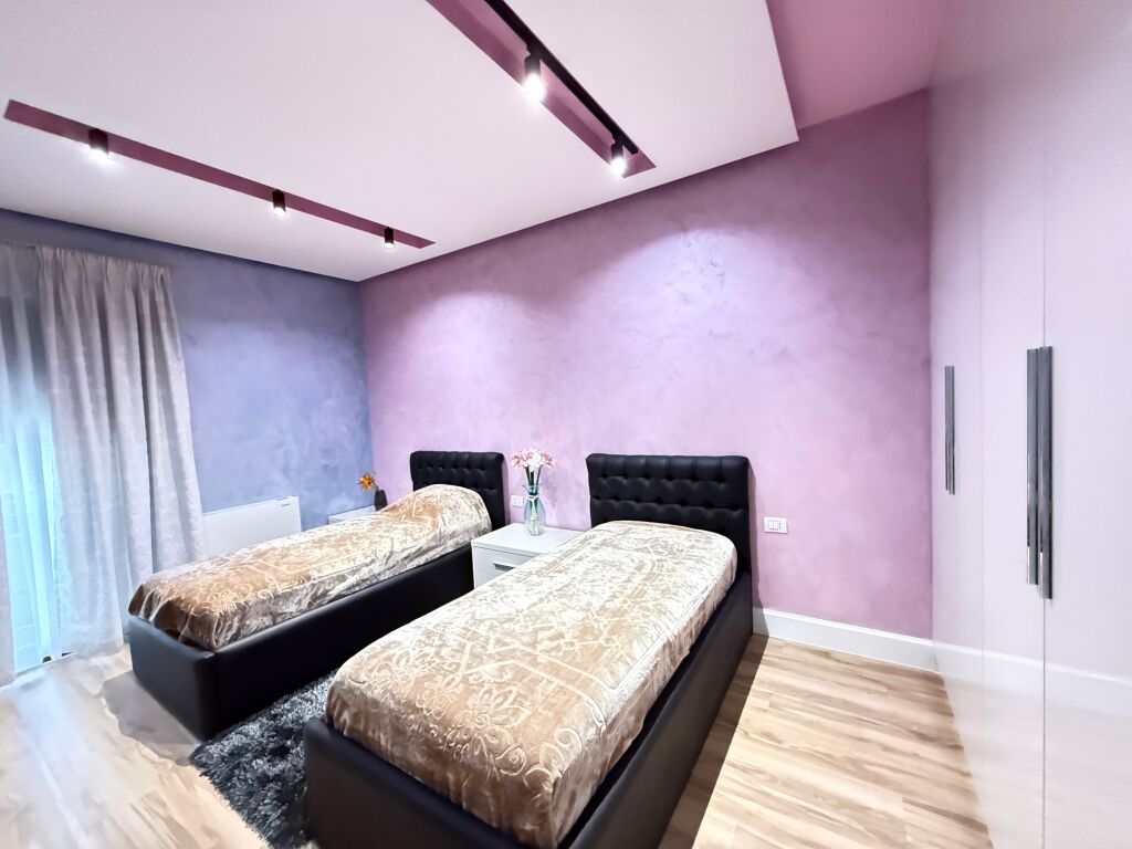 Aparament per Qera ne Astir