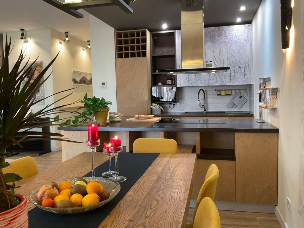 Apartsment 2+1 tek Kompleksi i Delijorgjit