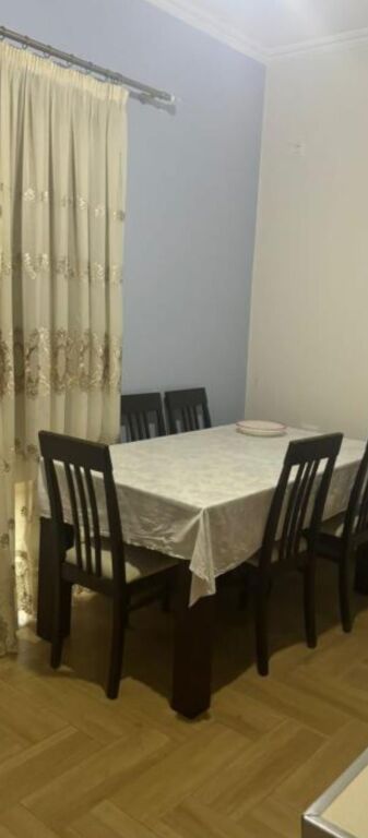 VILLA 35000 LEKE.FREKS