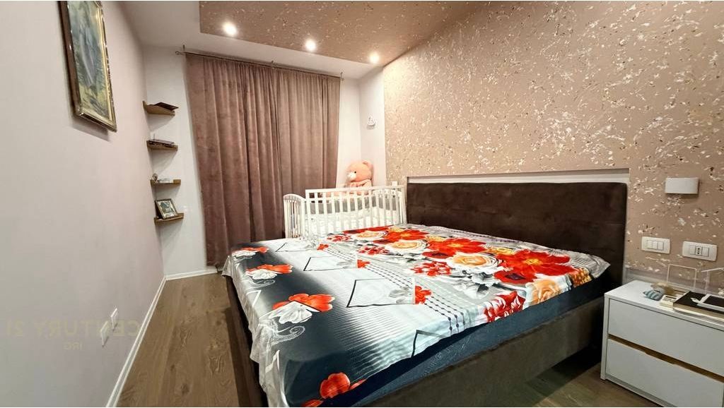 JEPET ME QIRA APARTAMENT 2+1+2 TEK FIORI DI BOSKO !
