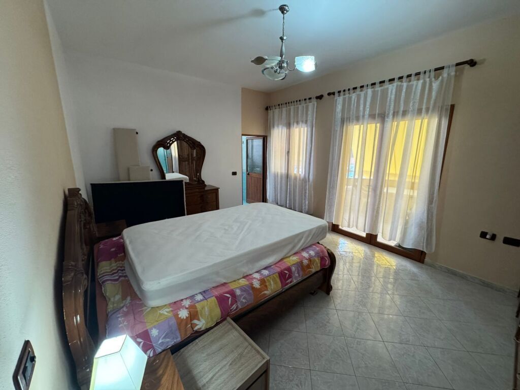 apartament 1+1 me qira 5 minuta nga Brryli