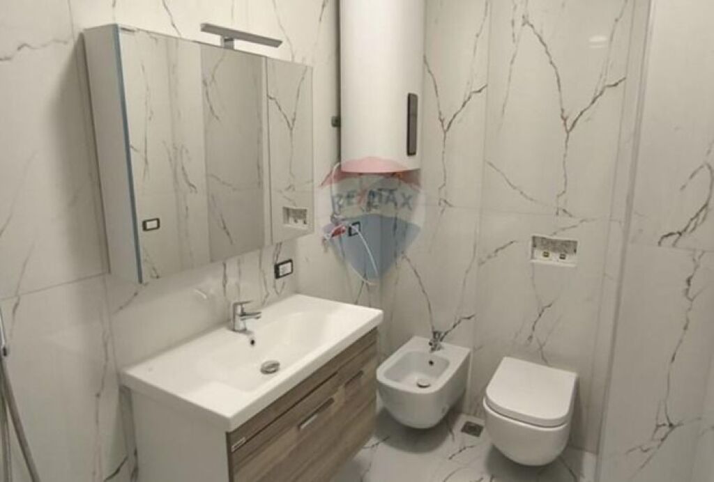 Apartament per qira, 2+1 tek ish Fusha e Aviacionit