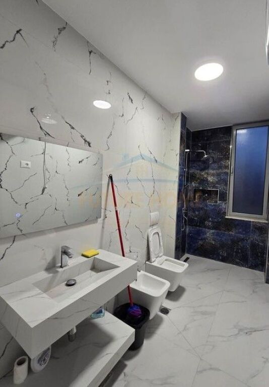 Rent, Apartment 2+1+2, Ali Demi, Tirana