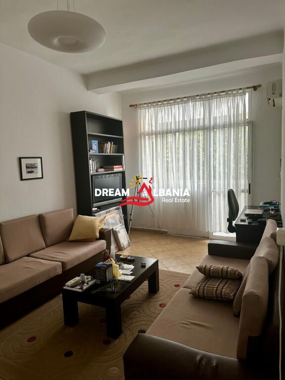 Apartament 1+1+Kuzhine me Vete ne Shitje ne Rrugen e Durresit (ID 4119462)