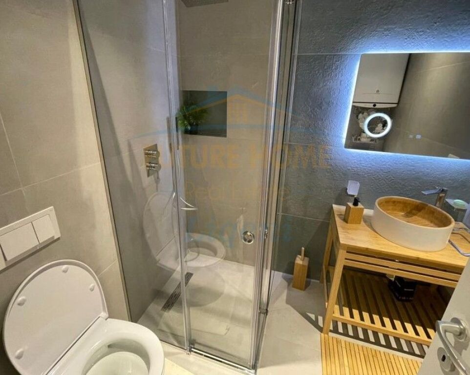 Affitto, Appartamento 1+1, Giardino Zoologico, Tirana.