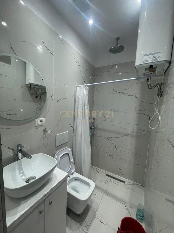 VENDESI APPARTAMENTO 1+1 A SPIAGGIA ILIRIA 75.000 €