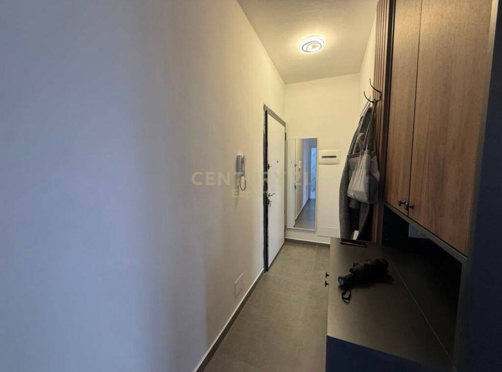 APPARTAMENTO 1+1 + PARCHEGGIO IN AFFITTO VICINO A 21 DICEMBRE