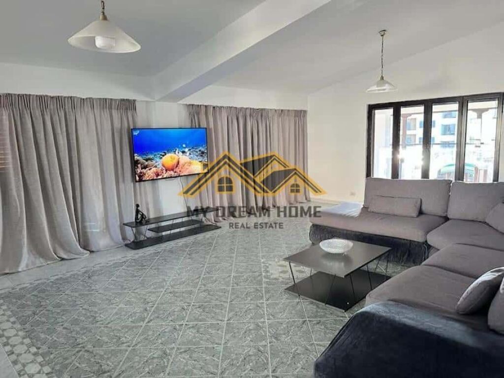 OCCASION FOR SALE GROUND FLOOR 360m2 ON THE BEACH, DURRES!