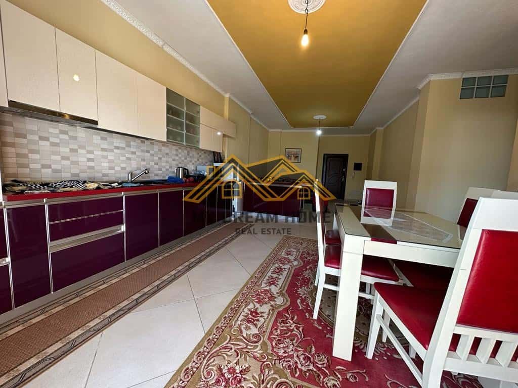 SHITET APARTAMENT 2+1 TEK ZONA E TREGUT INDUSTRIAL!