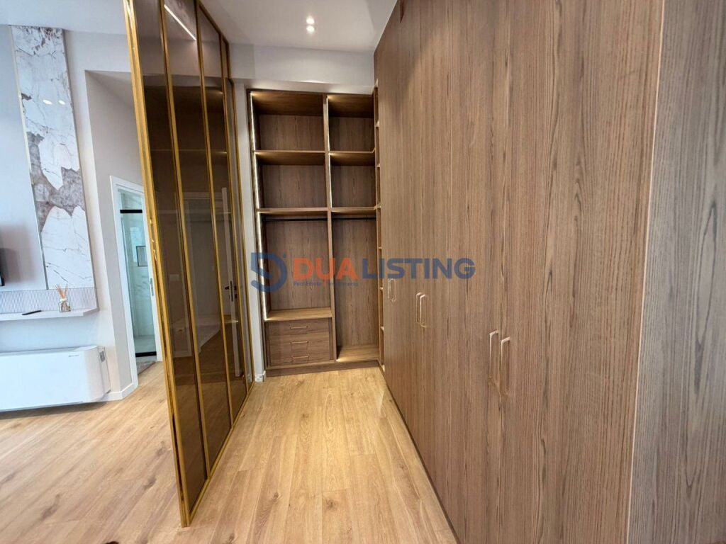 JEPET VILE ME PISHINE TEK REZIDENCA ELYSIUM NE MJULL BATHORE !!