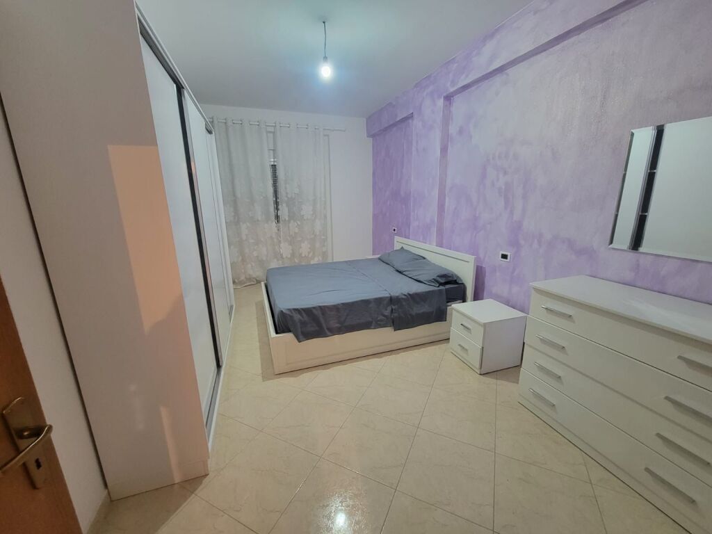 Apartsment 2+1+2 per shitje ne Durres Plazh