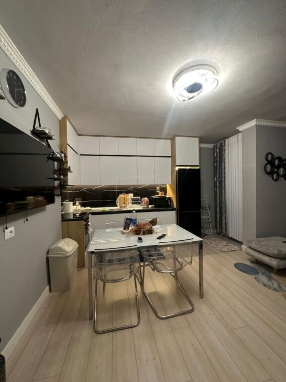 Jepet me qira 1+1+parkim Golem Residence 450€