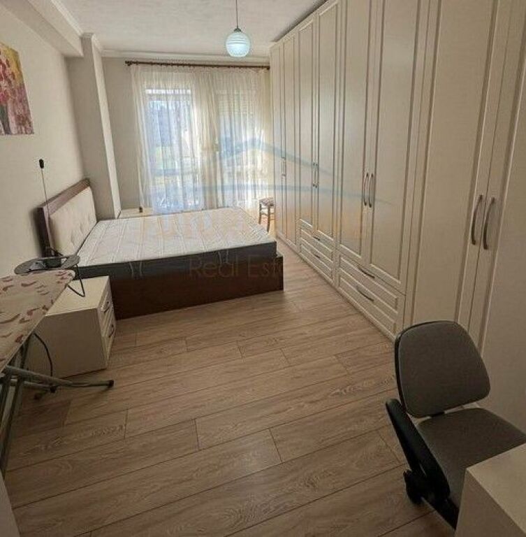 Affitto, Appartamento 2+1+Posto Auto, Nuovo Anello