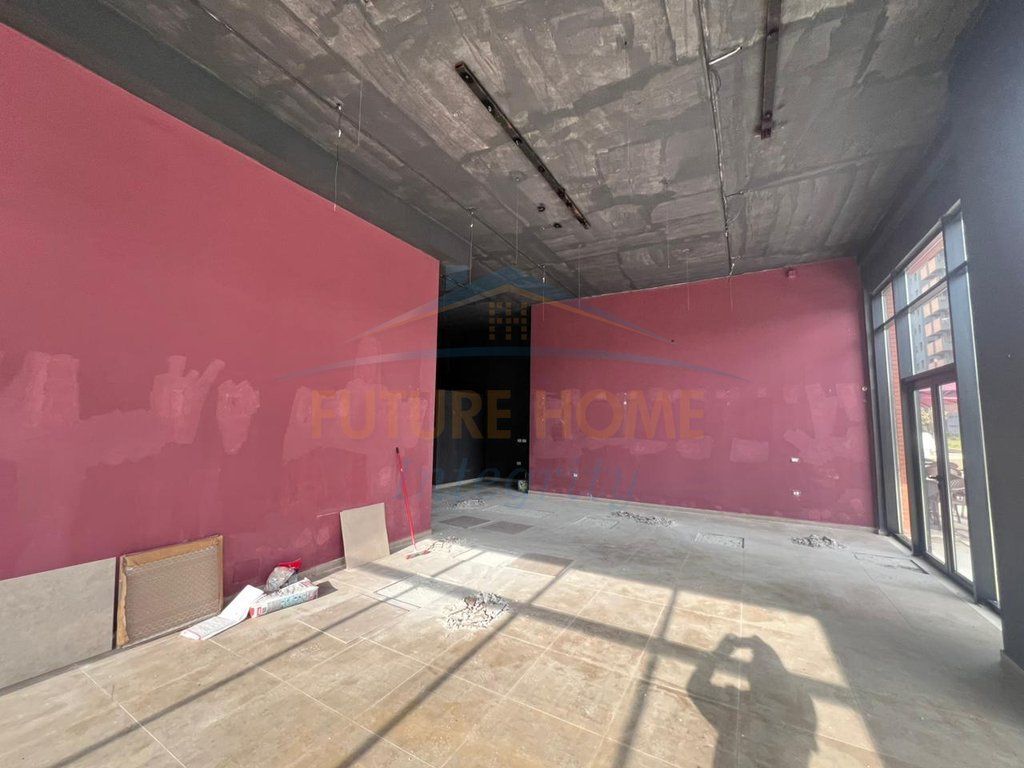 Rent, Business Premises, Sima-Com Complex, Tirana.