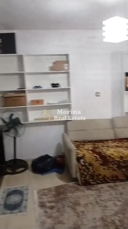 Qera | Shtëpi private 1 + 1 | Tregu Elektrik | 300 €/muaj