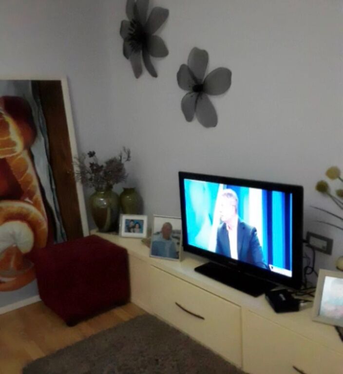 Apartament 1+1 me qira tek Uet ne Porcelan!