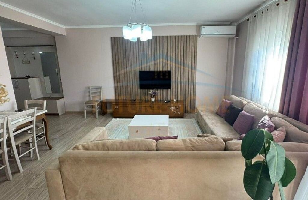 Affitto, Appartamento 2+1+Posto Auto, Nuovo Anello