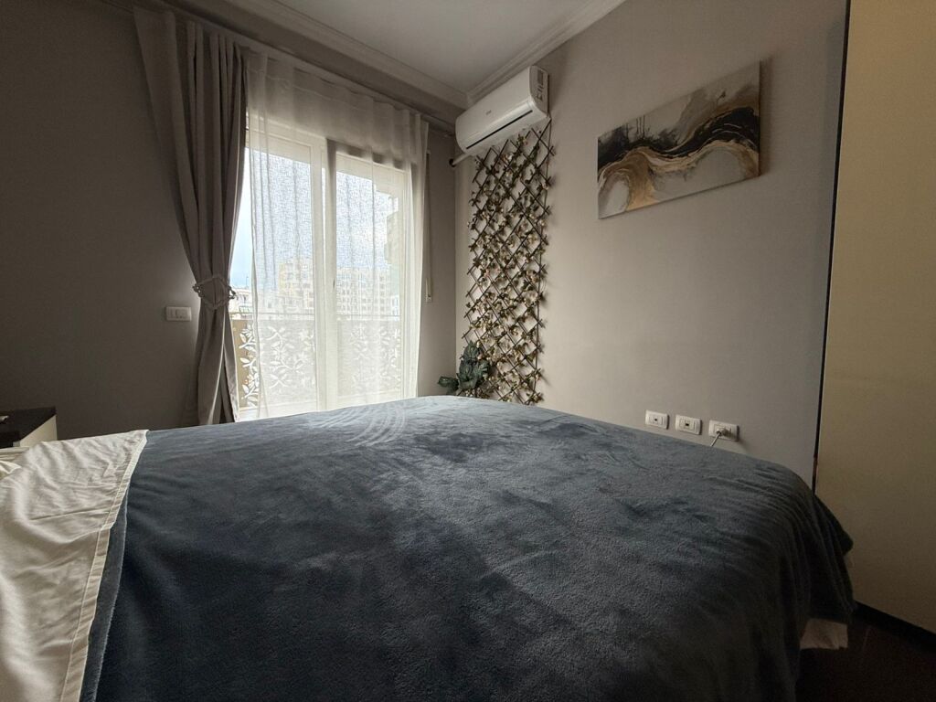 ZOGU I ZI – APARTMENT 2+1+2 FOR RENT