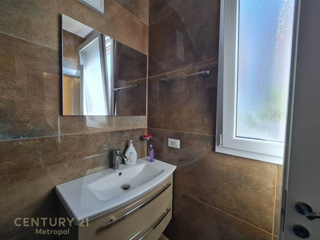 OFFRO IN VENDITA VILLA CON PISCINA NEL GOLFO DI LALZ - RESIDENZA GALA! 420.000 €