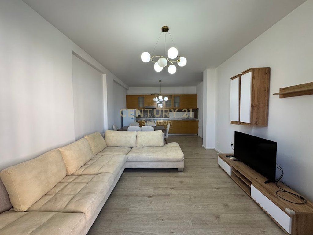 APARTAMENT 2+1 PËR QIRA NË ASTIR!