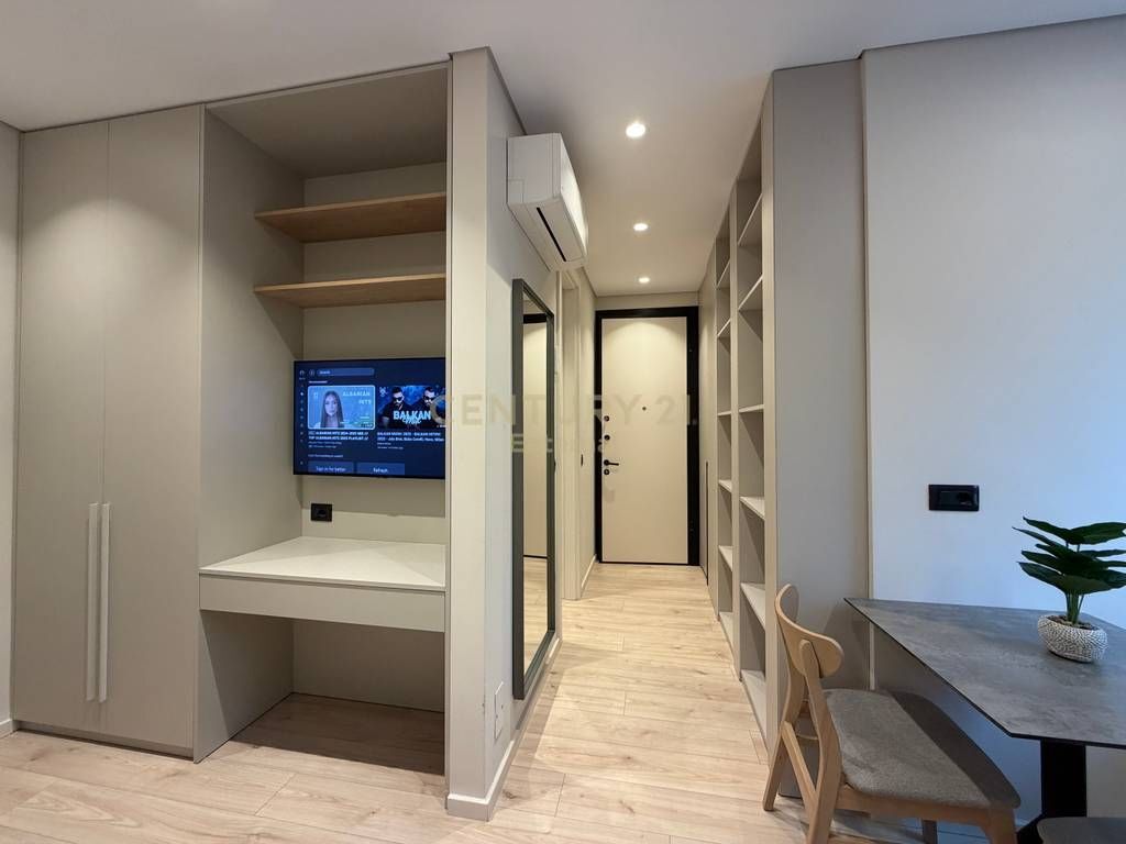 3 Apartments for Sale on 'Gjimnazi Partizani' street