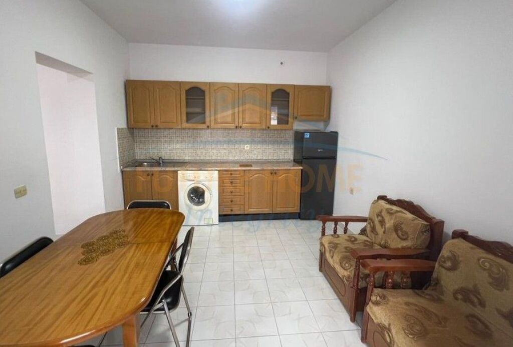 Rent, Apartment 1+1, Elbasanit Street, Tirana